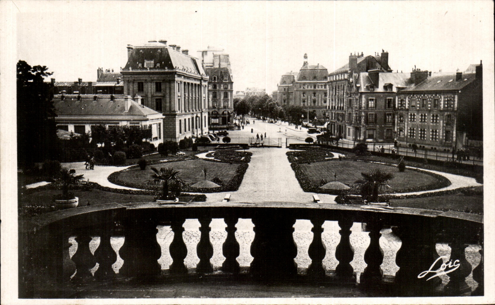 CPA Rennes Avenue Janvier et Square du Palais St Georges