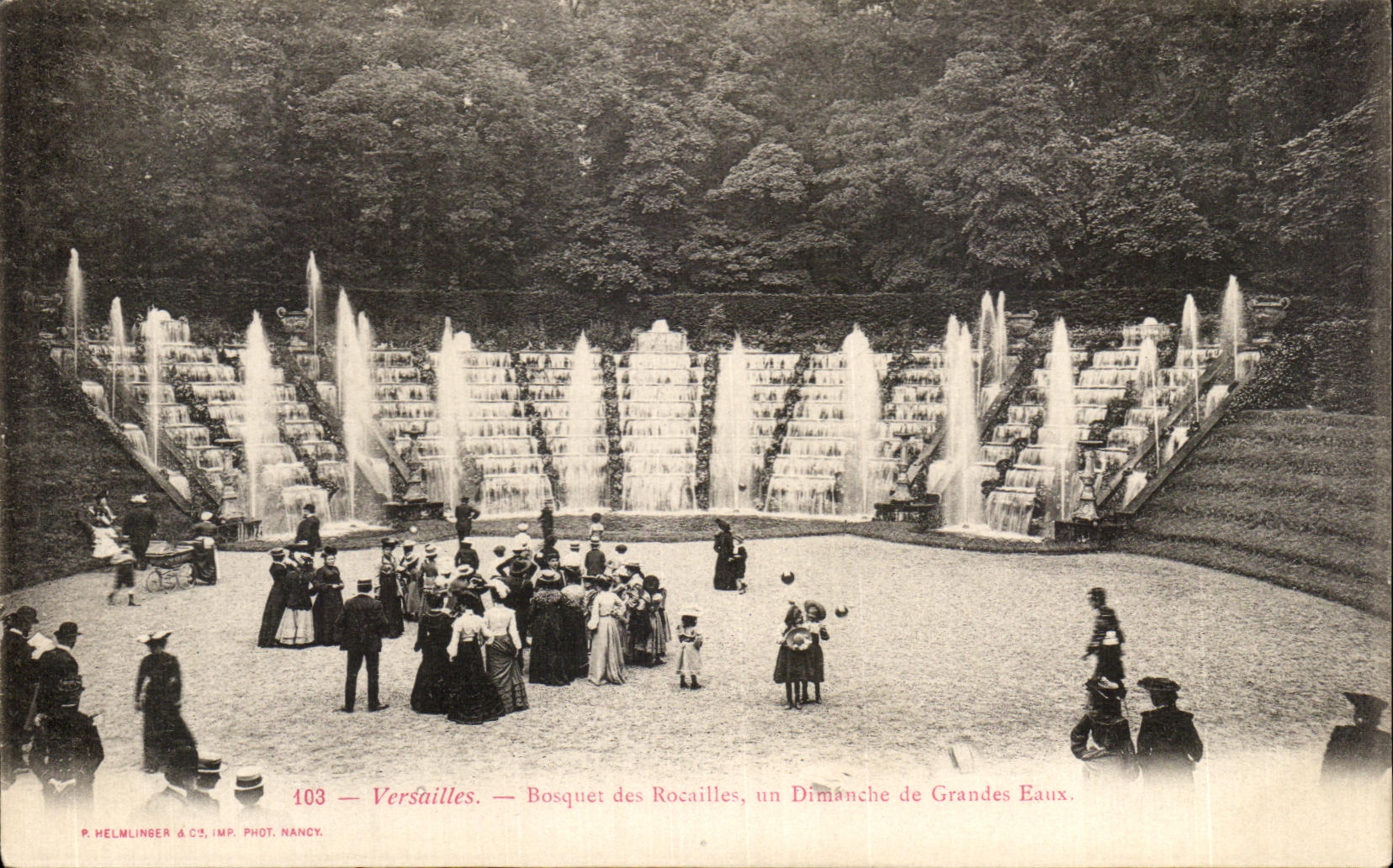 CPA Versailles Bosquet des Rocailles un Dimanche de Grandes Eaux