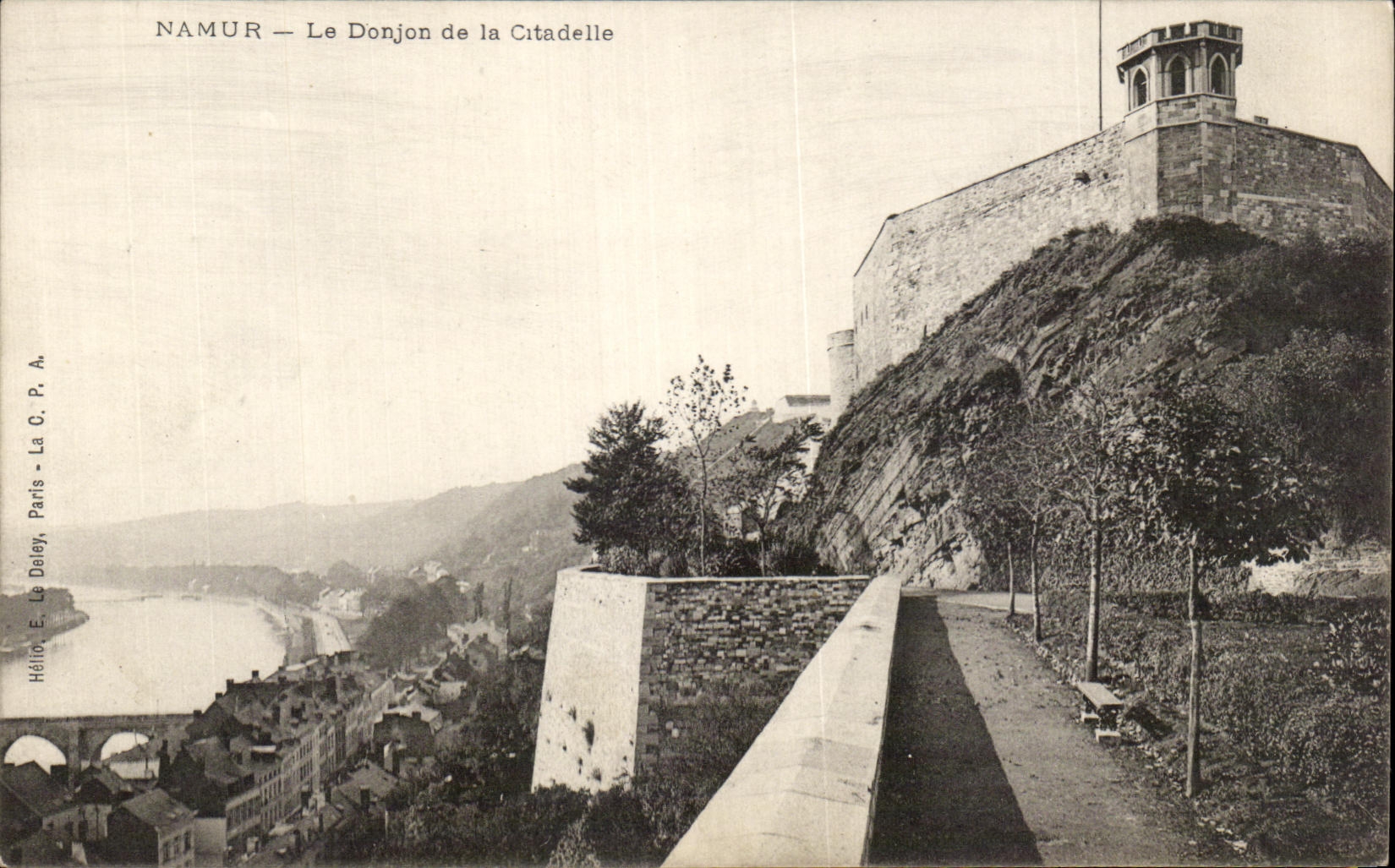 CPA Namur Le Donjon de la Citadelle