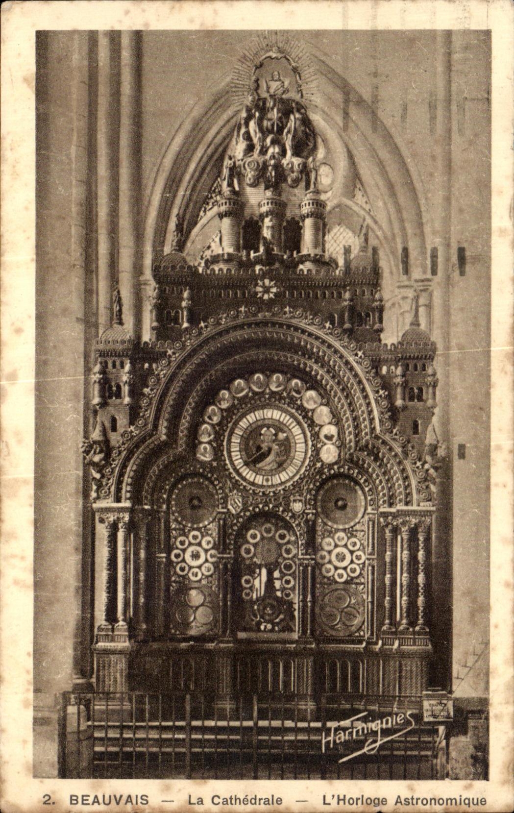 CPA Beauvais La Cathedrale L Horloge Astronomique