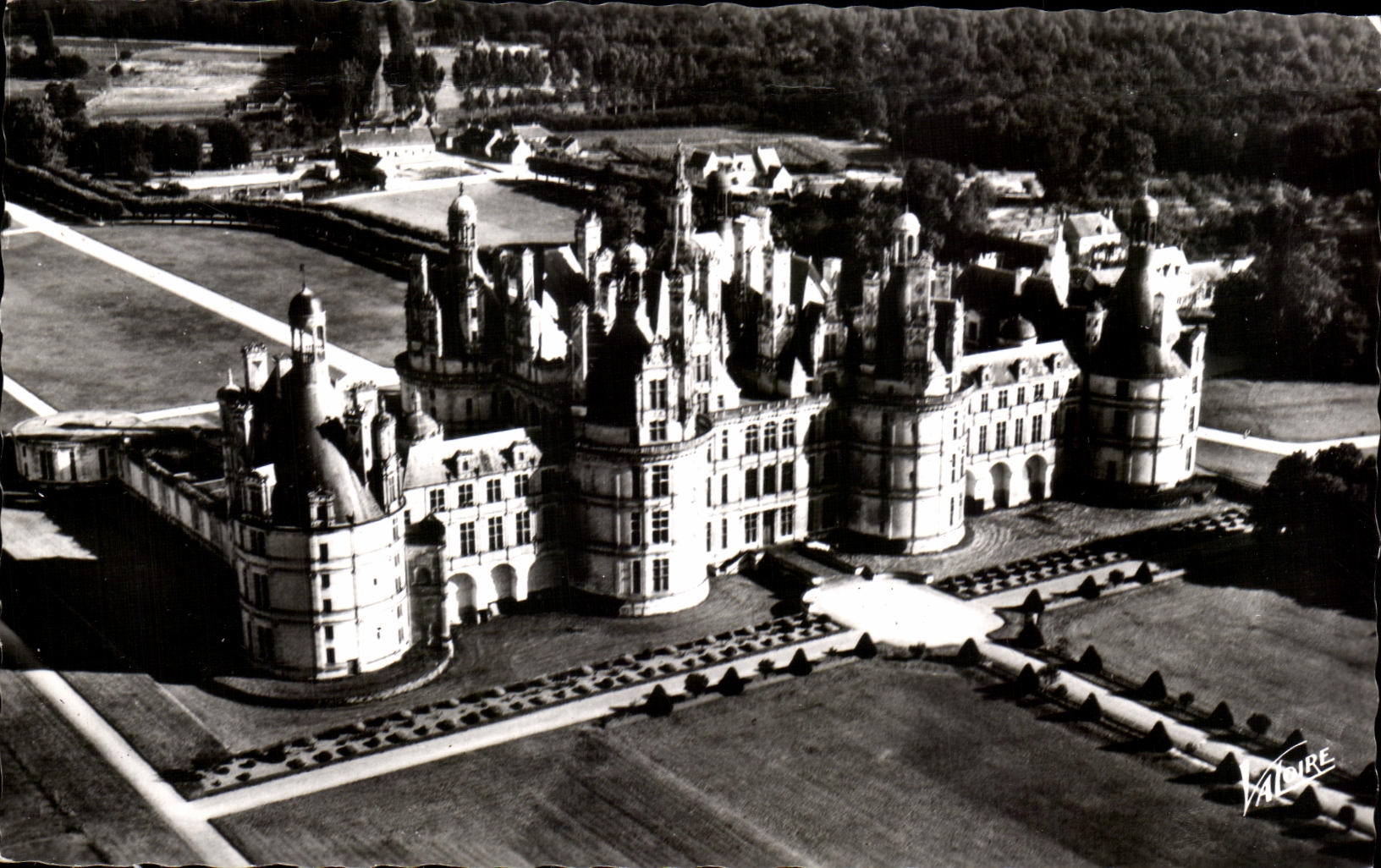 CPA Merveilles Du Val De Loire Chambord Le Chateau 