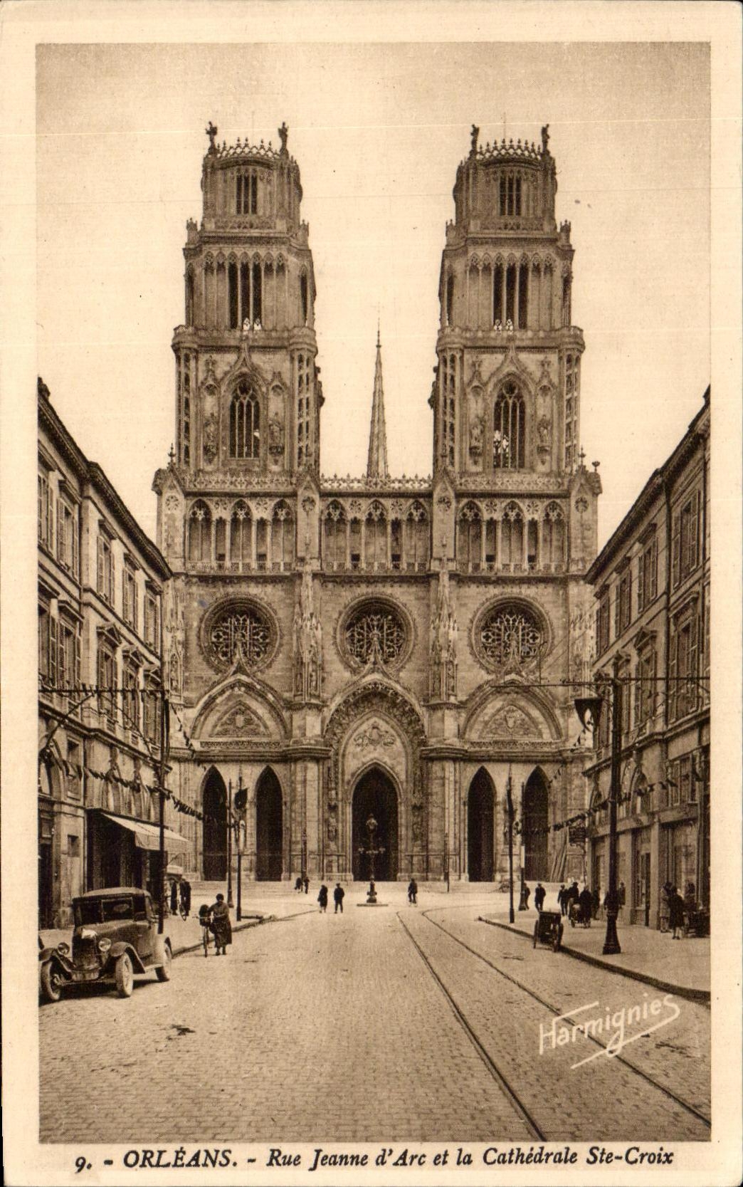 CPA Orleans Street Jeanne Arc and the Cathedral Cross