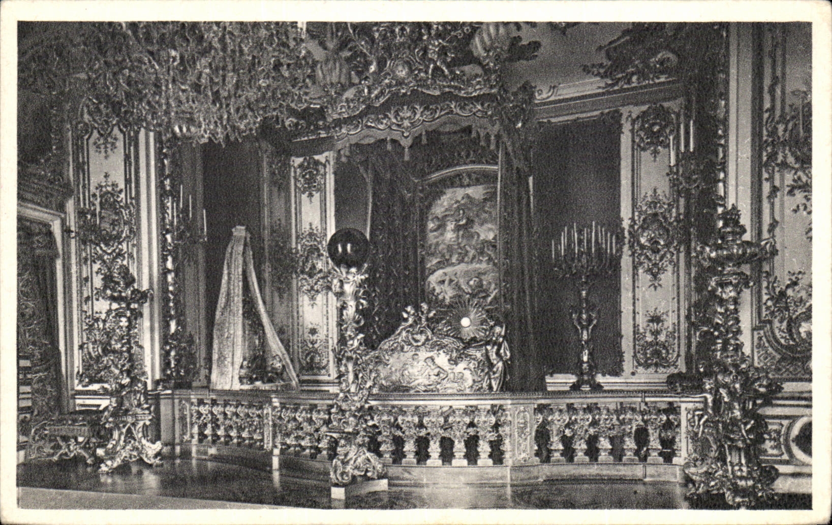 CPA Schloss Herrenchiemsee Schlafzimmer des konigs Bedroom of the King