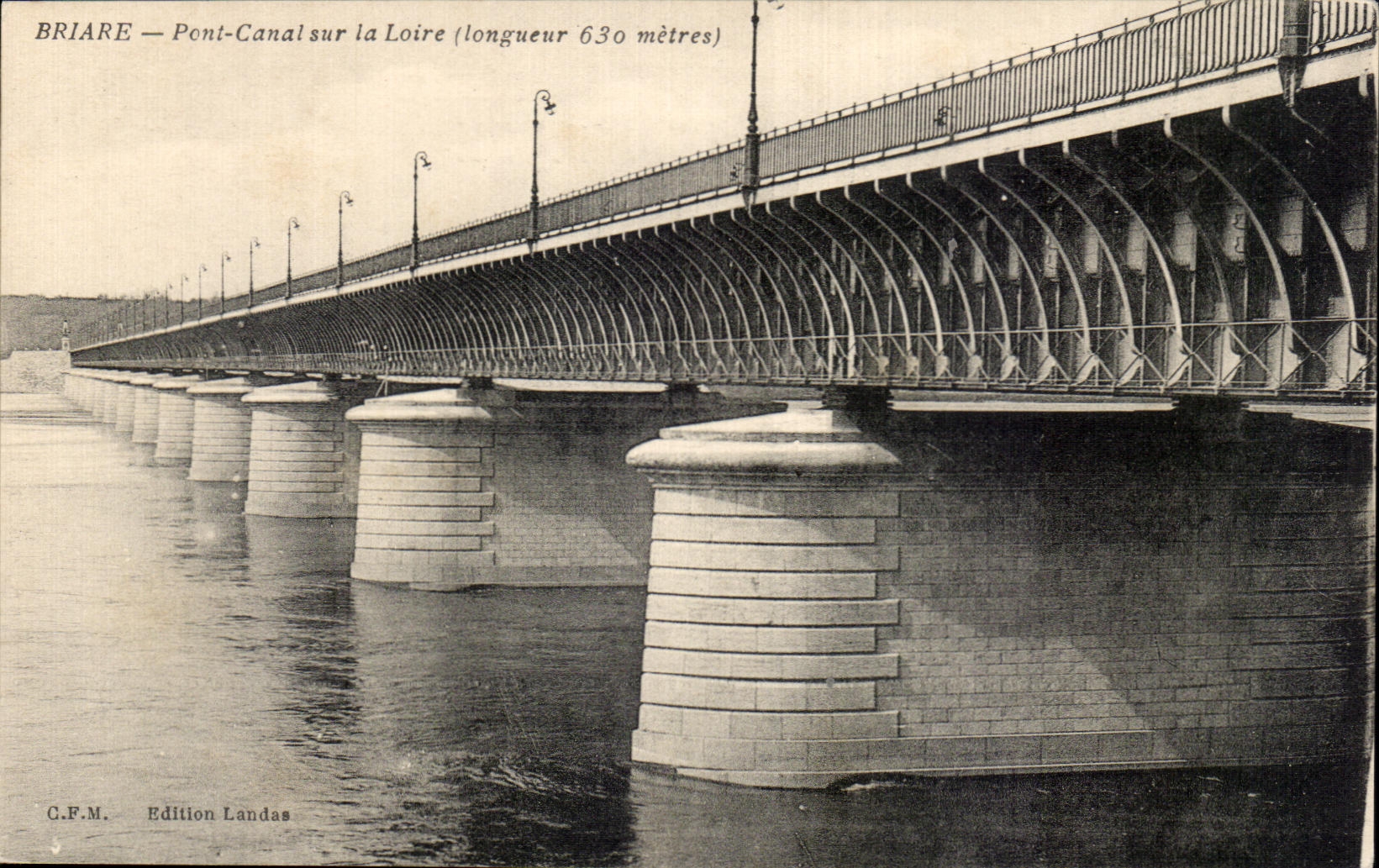 CPA Briare Bridge Canal On the Loire