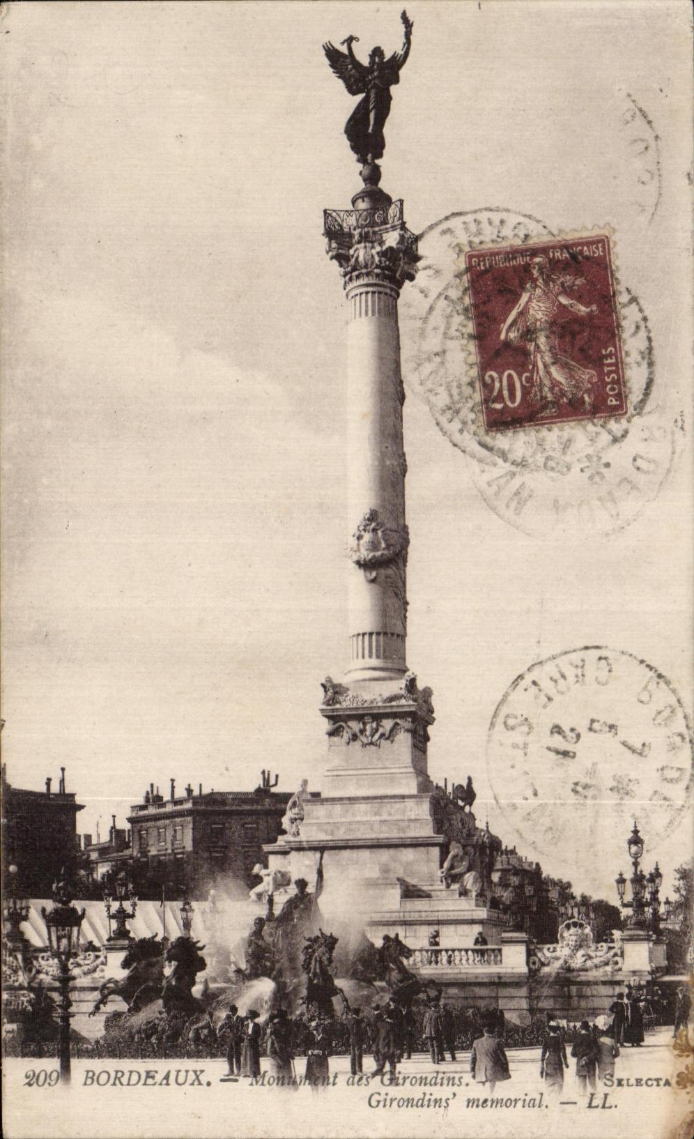 CPA Bordeaux Monument of Of Gironde Of Gironde the memorial