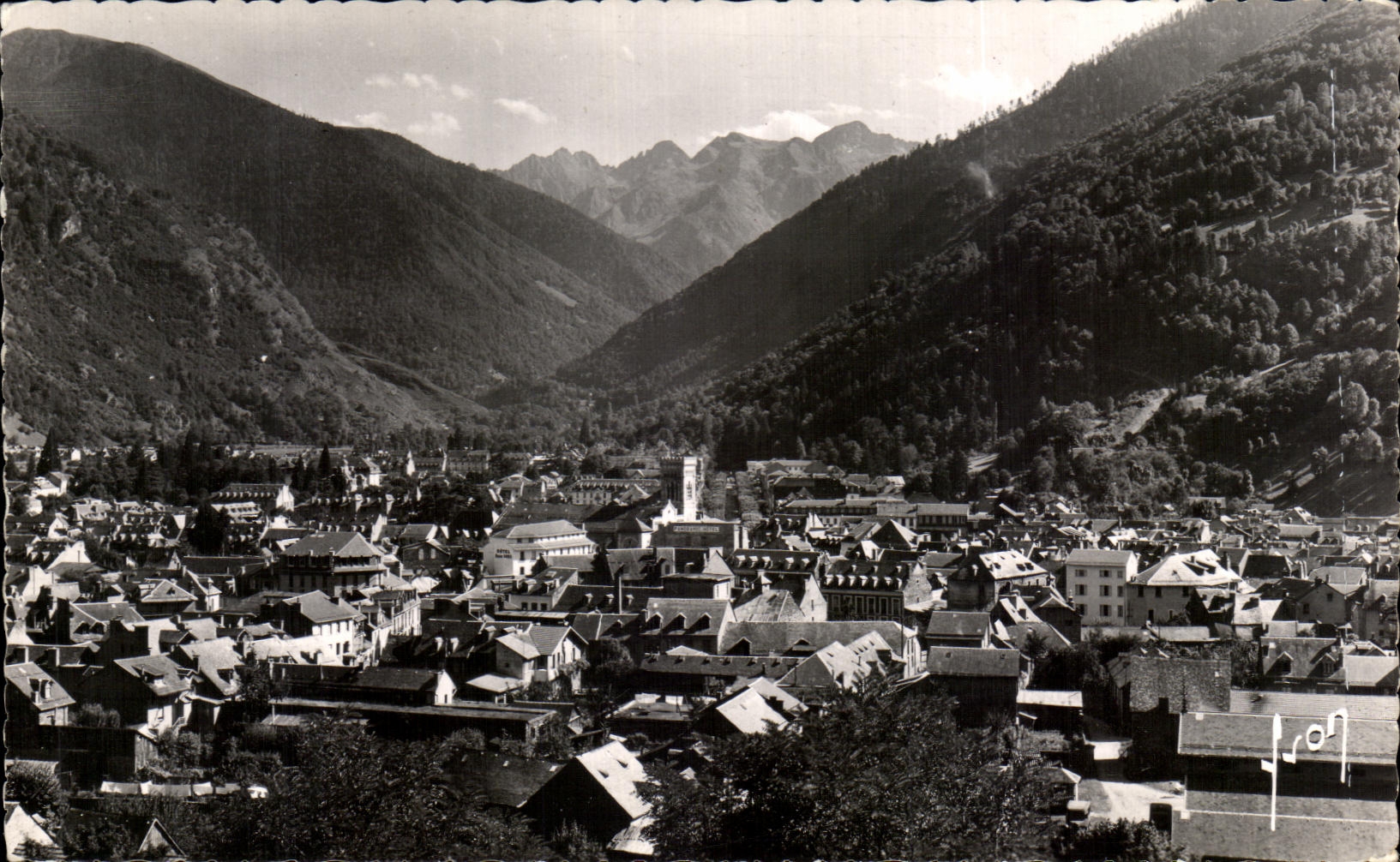 CPA Luchon View at the bottom the port of Venasque