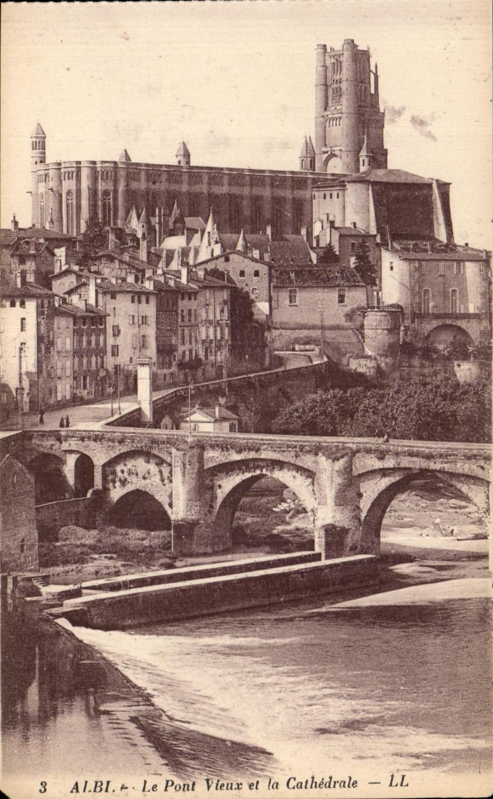 CPA Albi el puente viejo y la catedral
