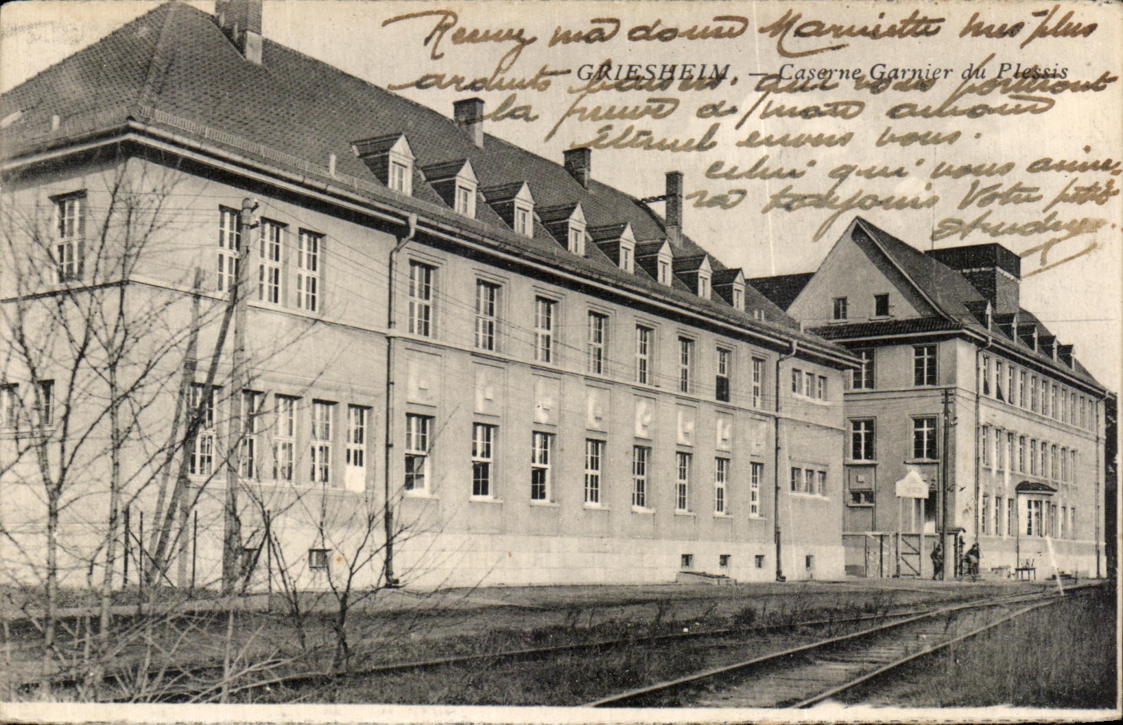 CPA Griesheim Caserne Garnier du Plessis Militaria
