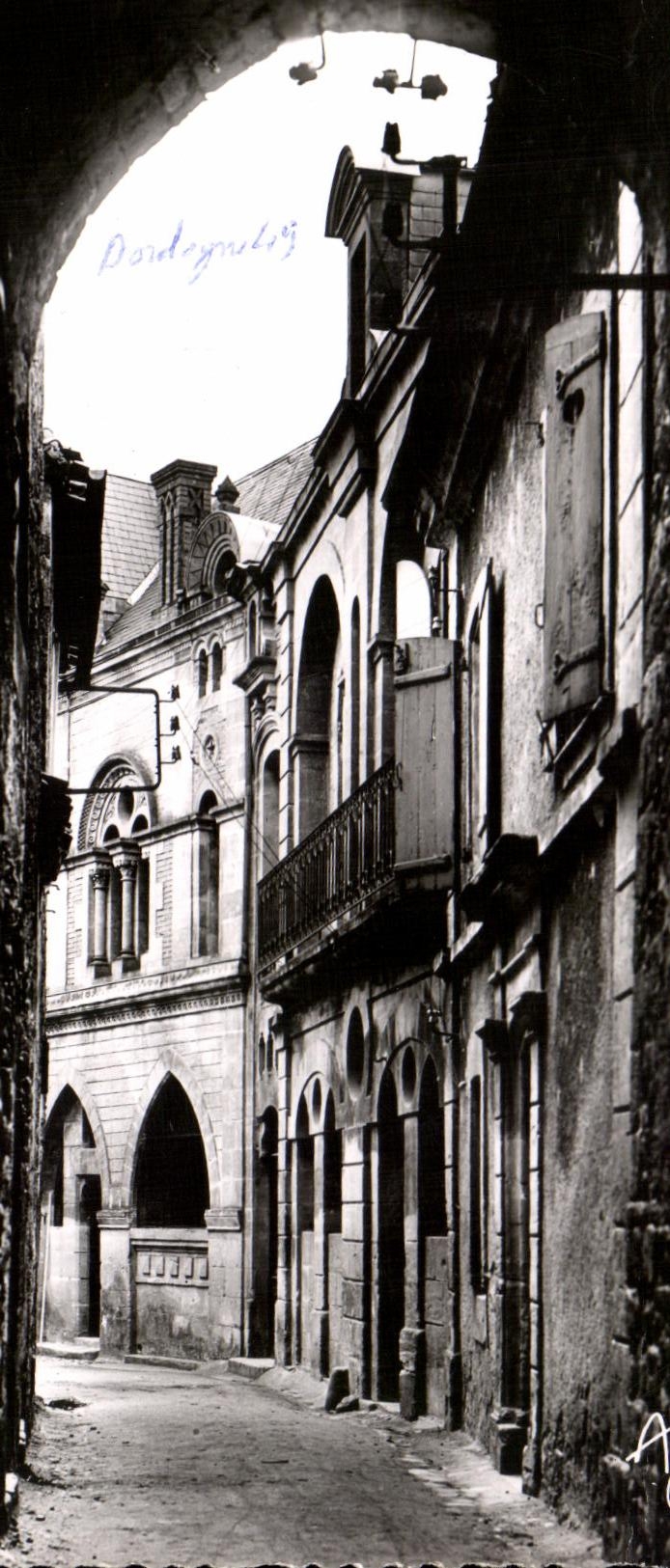 CPA Belves La Rue Rubigant