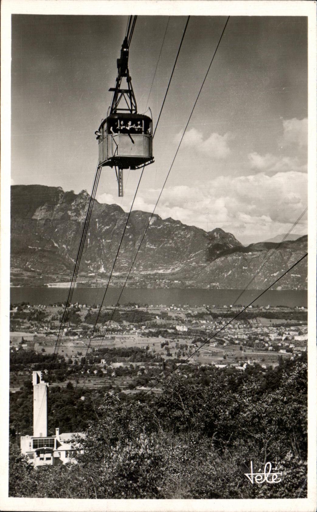 CPA Aix Les Bains Teleferique Du Mt Revard Le Lac La Dent Du Chat