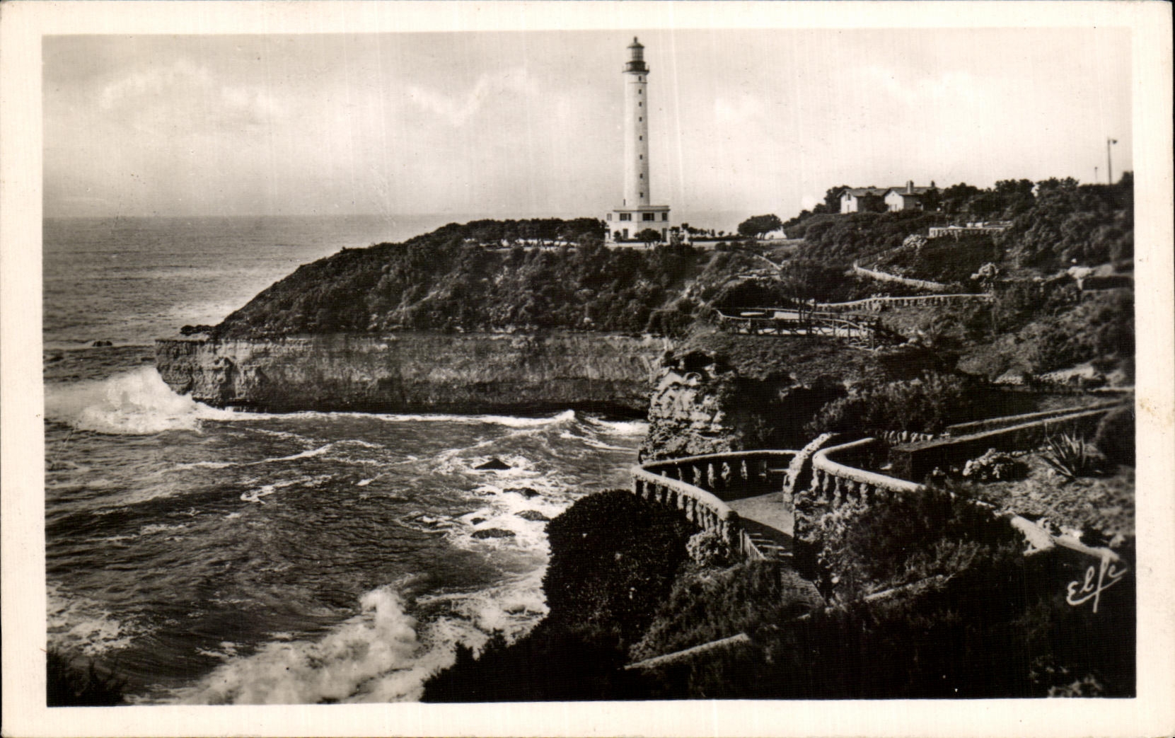 CPA Biarritz Les Nouveaux Amenagements Du Phare
