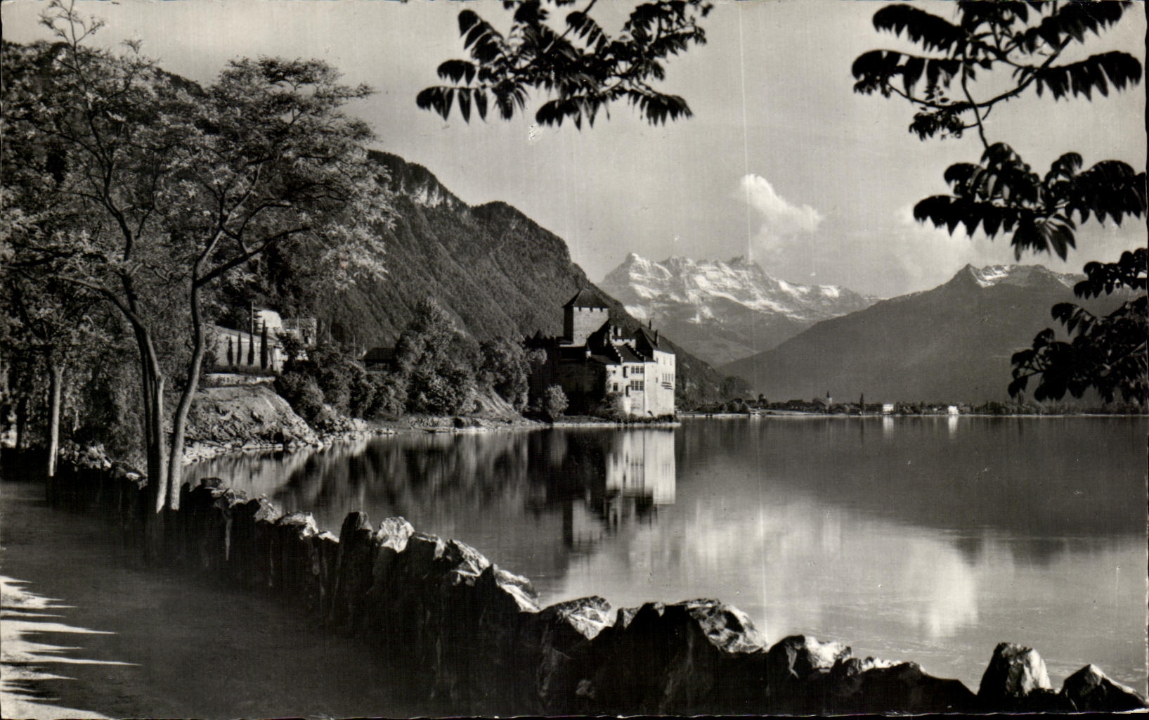 CPA Lac Leman Chateau de Chillon et les Dents du Midi