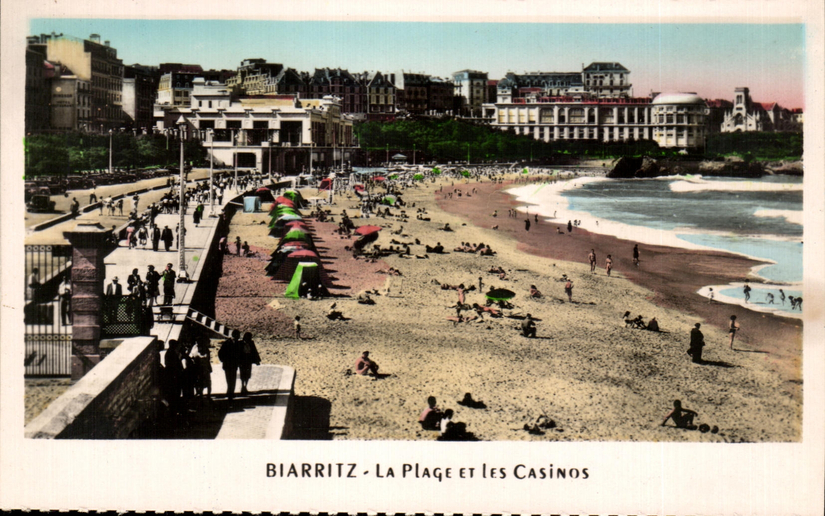CPA Biarritz La Plage Et Les Casinos