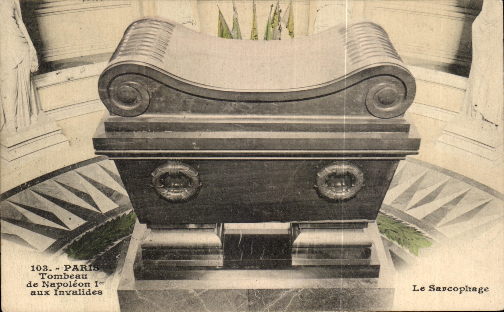 CPA Paris Tombeau de Napoleon 1er aux Invalides Sarcophage