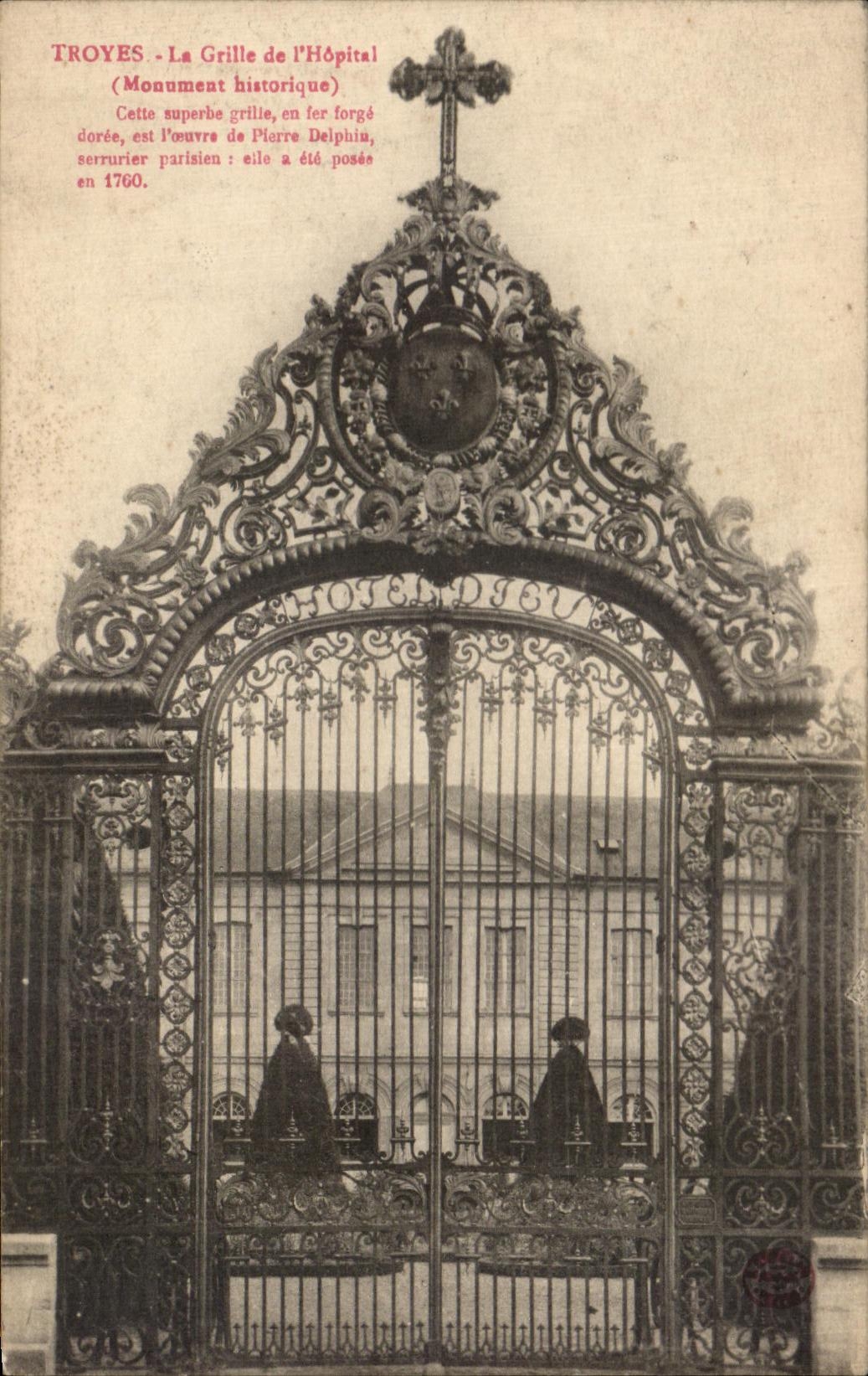 CPA Troyes La Grille De l'Hopital