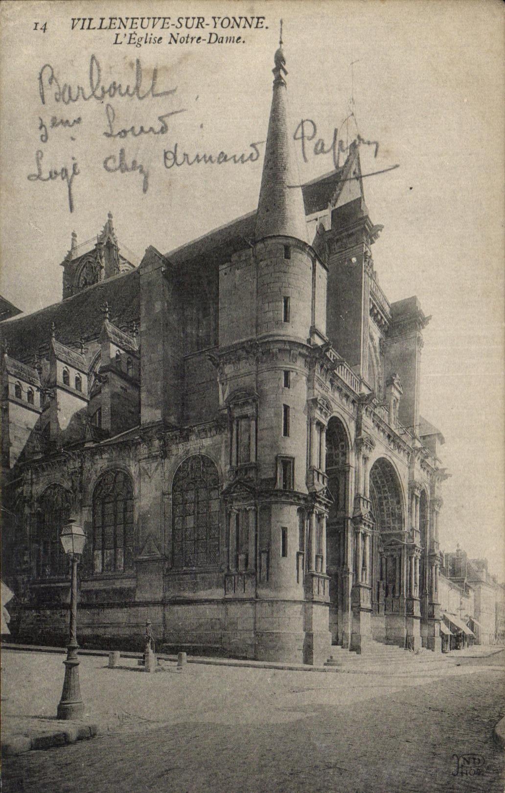 CPA Villeneuve Sur Yonne L'Eglise Notre Dame