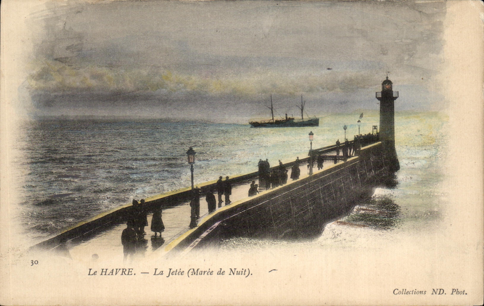 CPA Le havre Le Jetee Bateau Phare 