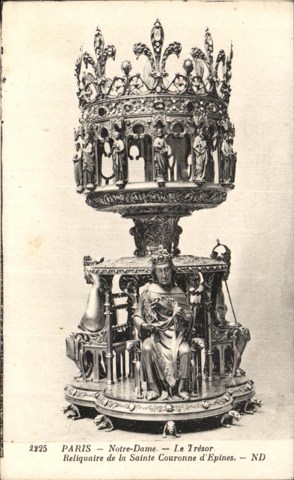 CPA Paris Notre Dame Le Tresor Reliquaire de la Sainte Couronne d'Epines