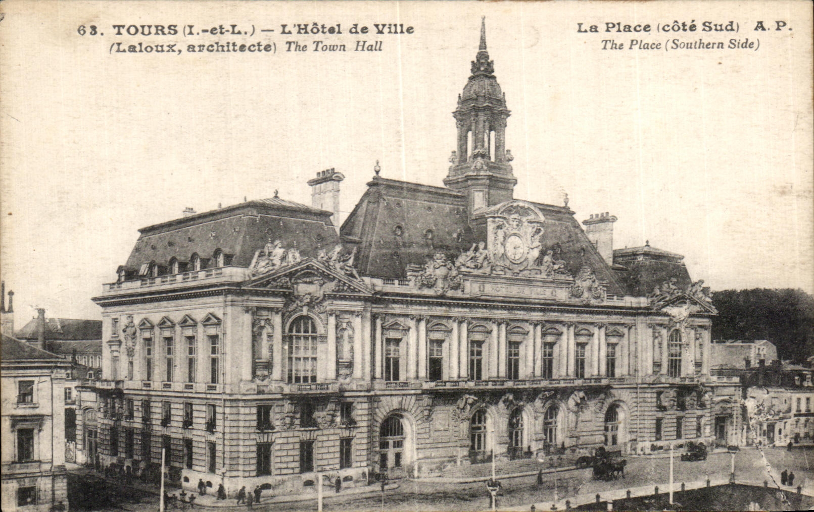 CPA Tours L'Hotel de Ville La Place