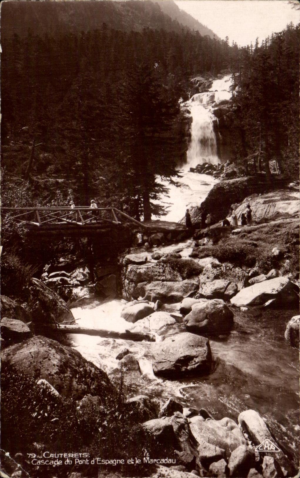 CPA Cauterets Cascade du Pont d'Espagne et le Marcadau