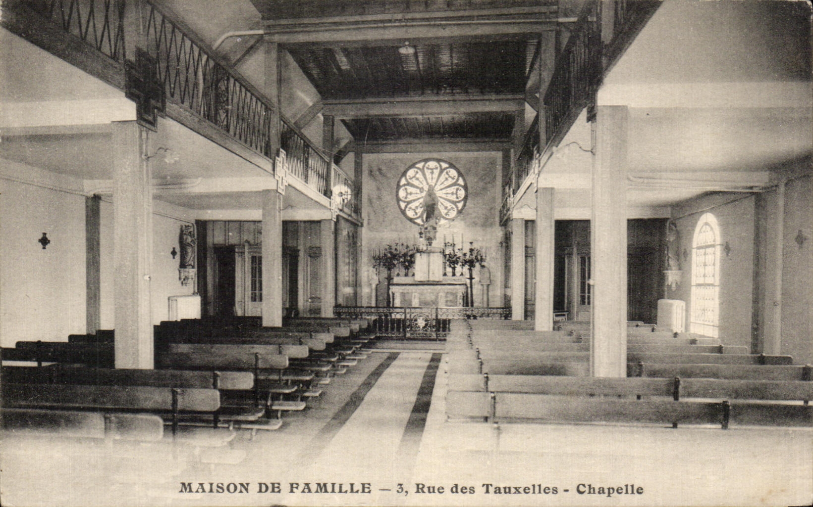 CPA Maison De Famille Rue des Tauxelles Chapelle