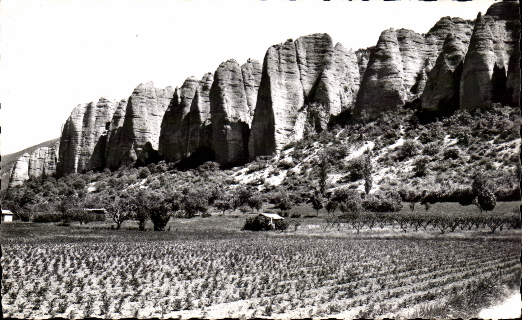 CPA Etape sur la Route Napoleon Les Rochers des Mess