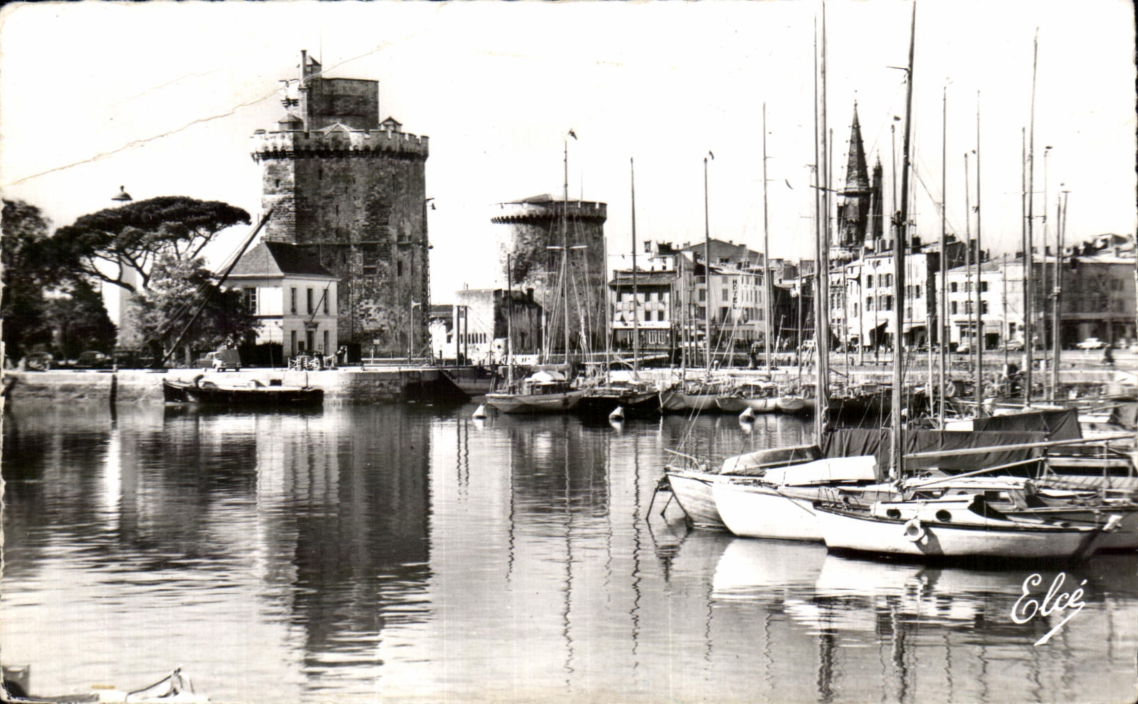 CPA La Rochelle the Basin of the Yachts and Prais Tours