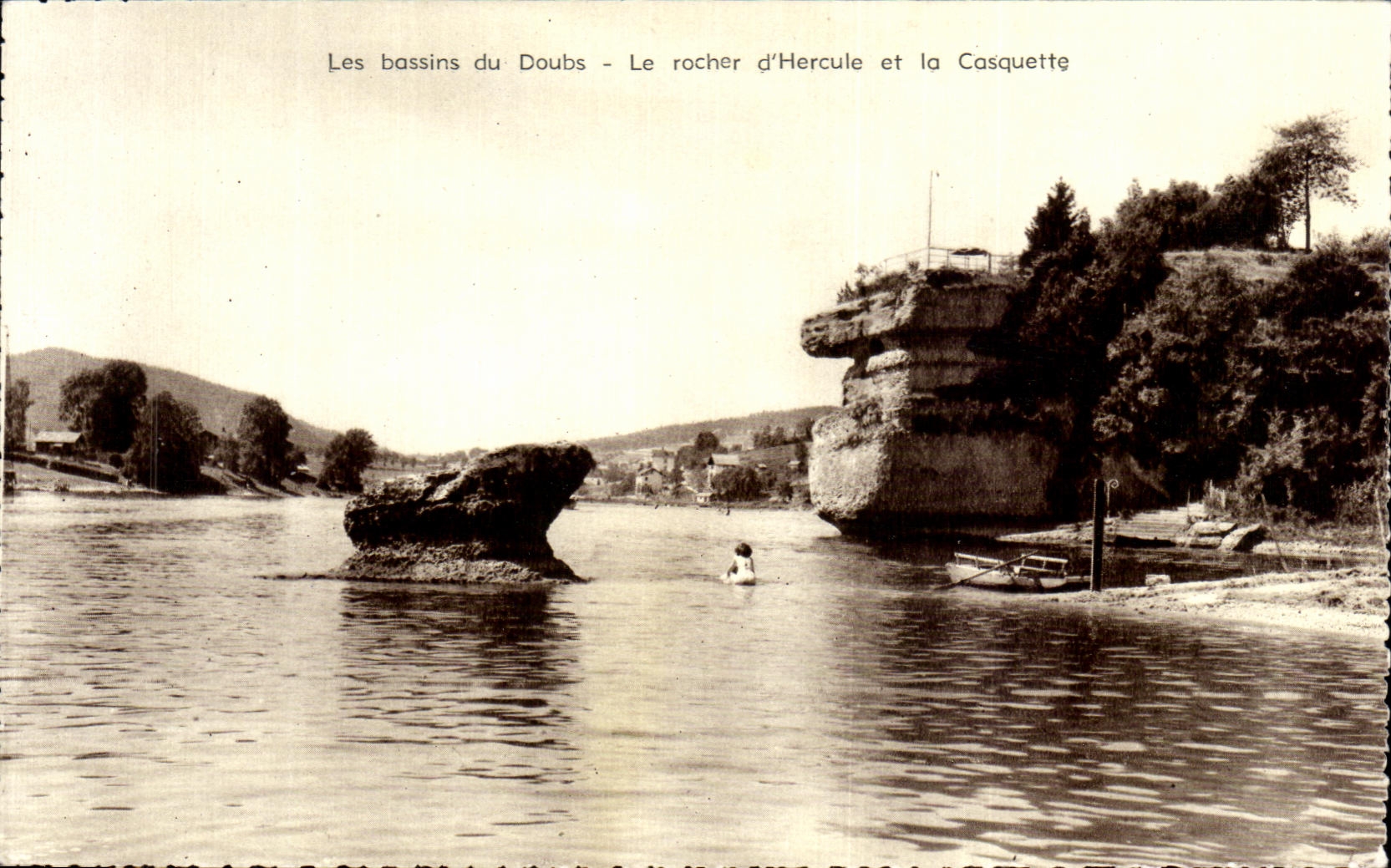 CPA Les bassins du doubs le rocher d'hercule et la casquette Villers Le lac