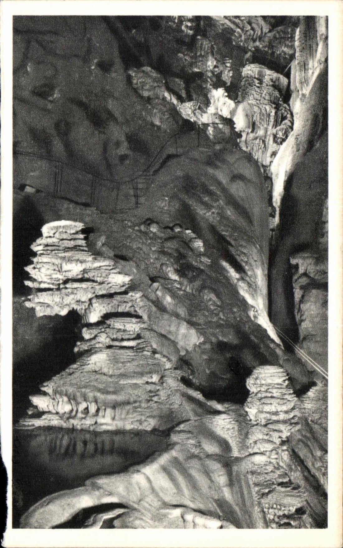 CPA Le lot illustre padirac lac suspendu et grand dome