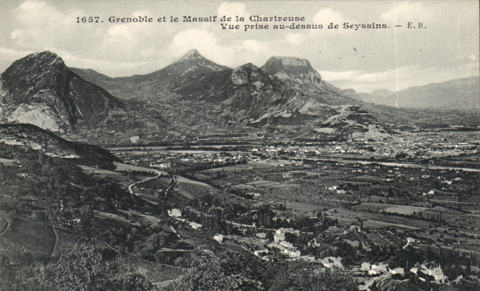 CPA Grenoble et le massif de la chartreuse vue prise au dessus de seyssins