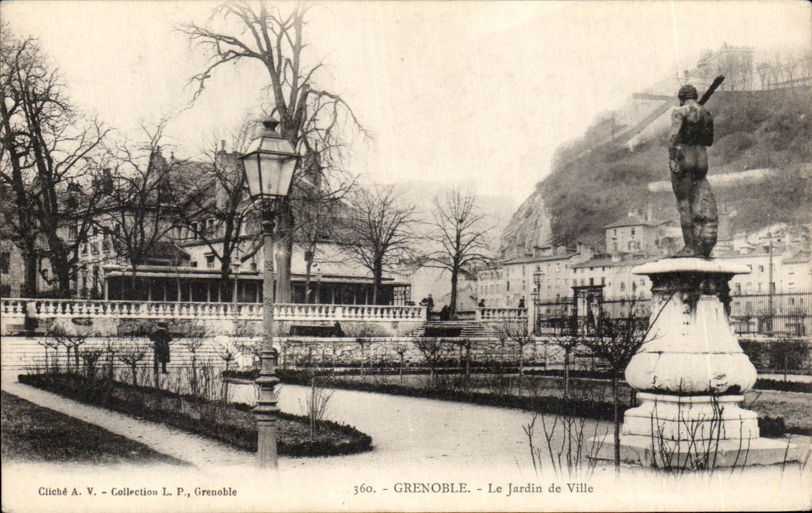 CPA Grenoble the garden of city