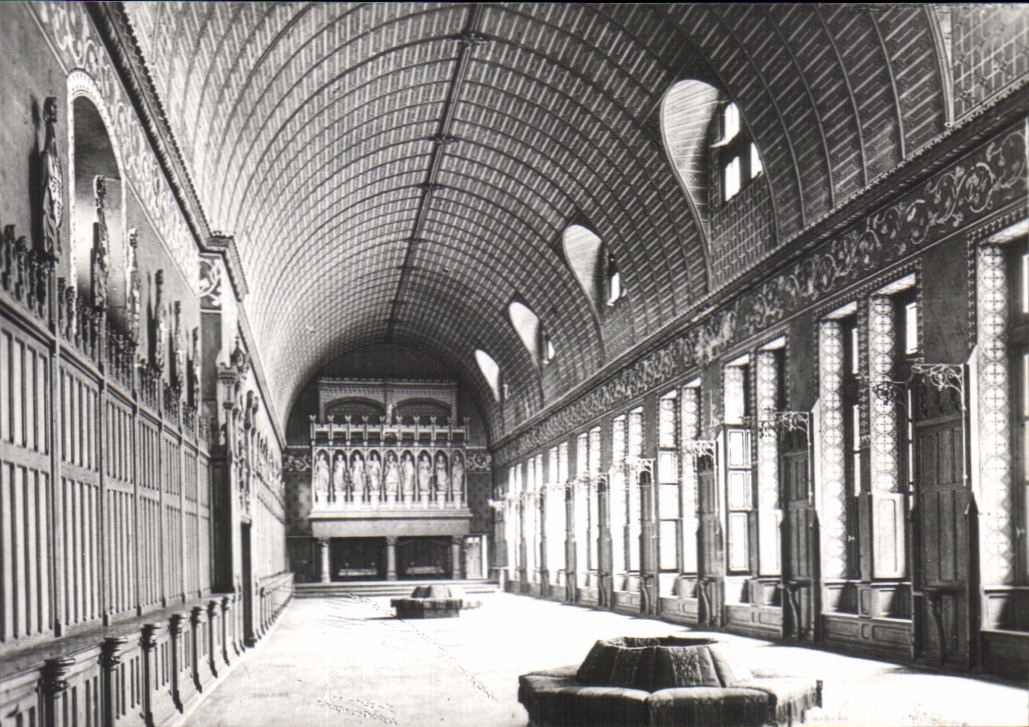 CPSM Le chateau de Pierrefonds la salle des preux