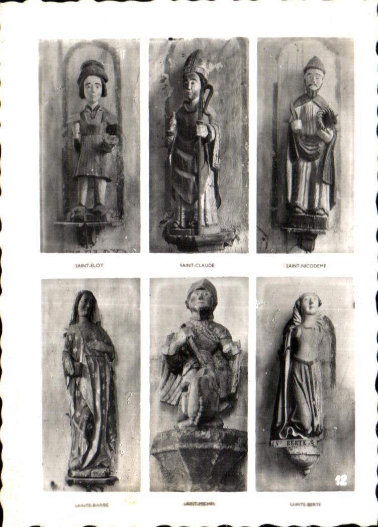 CPSM Plouha chapelle de kermaria an lsquit linterieur statues des saintds