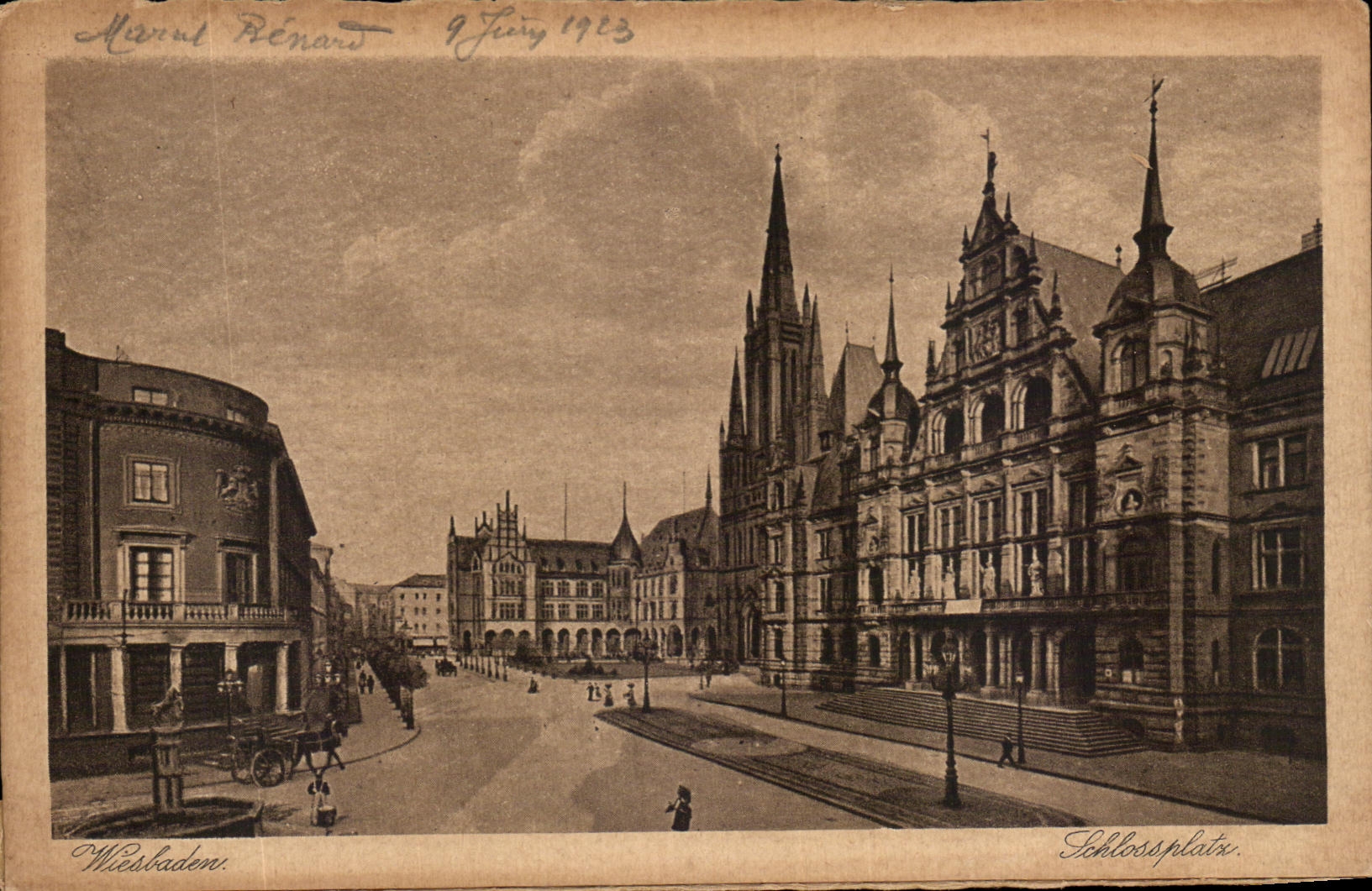 CPA Wiesbaden Place du chateau