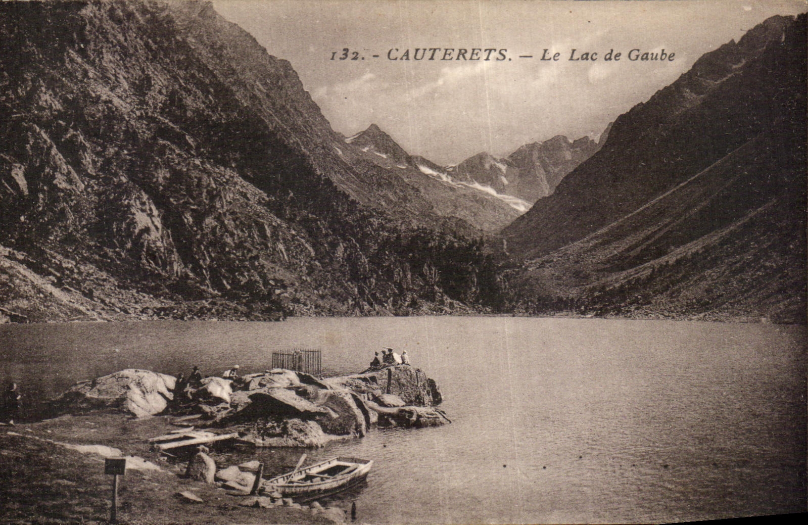CPA Cauterets the Lake Gaube
