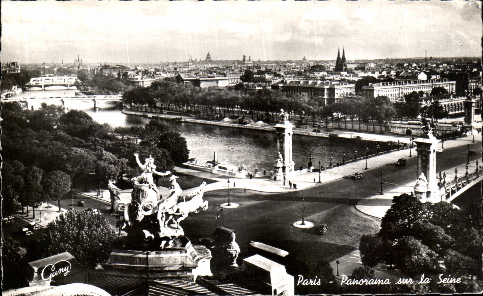 CPA Paris panoroma sur la seine