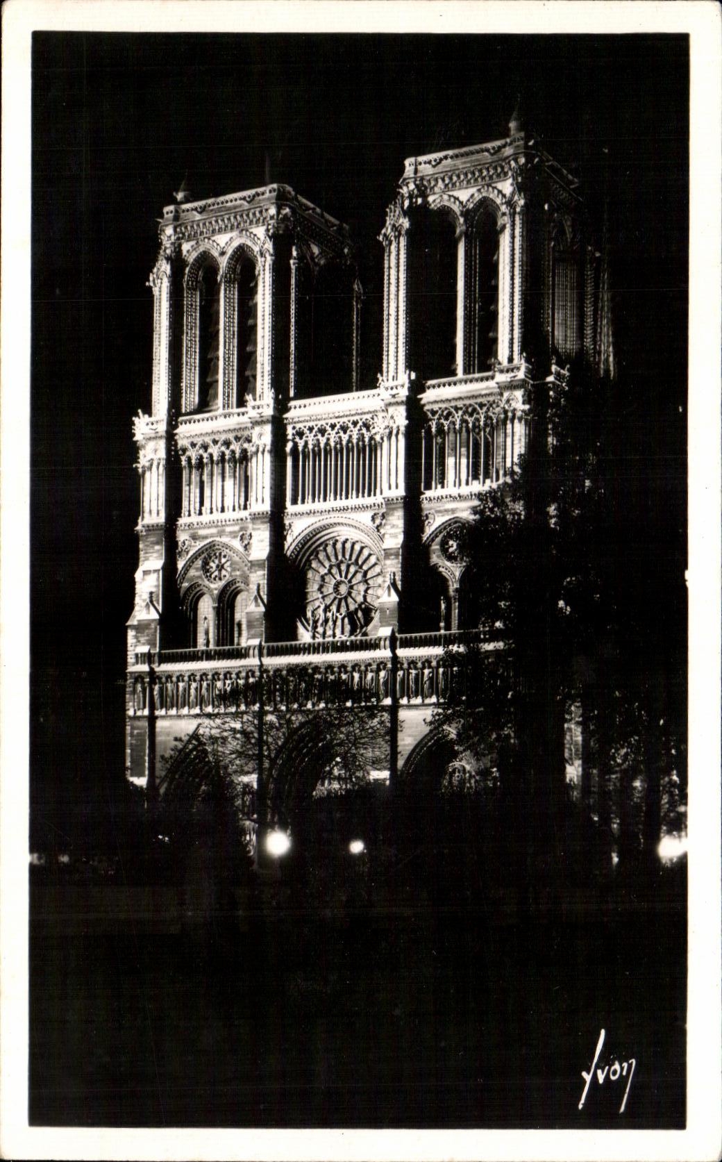 CPA Paris mientras que da un paseo nuestro illuminee de la senora