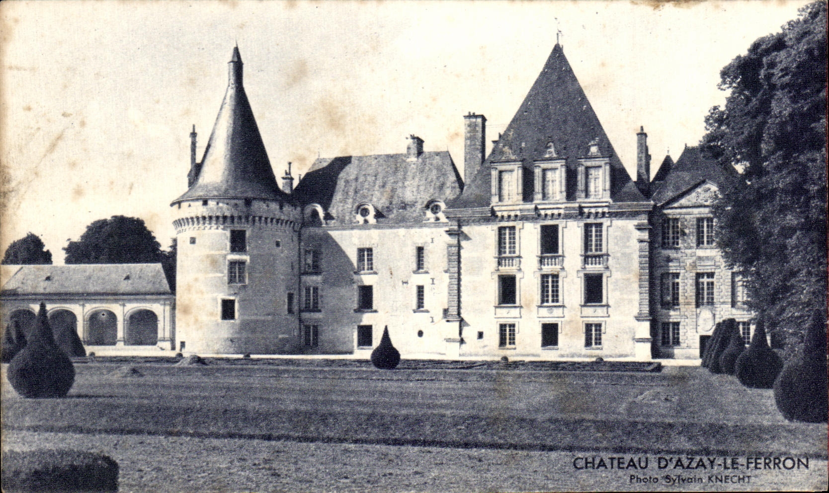 CPA Chateau D'Azay Le Ferron