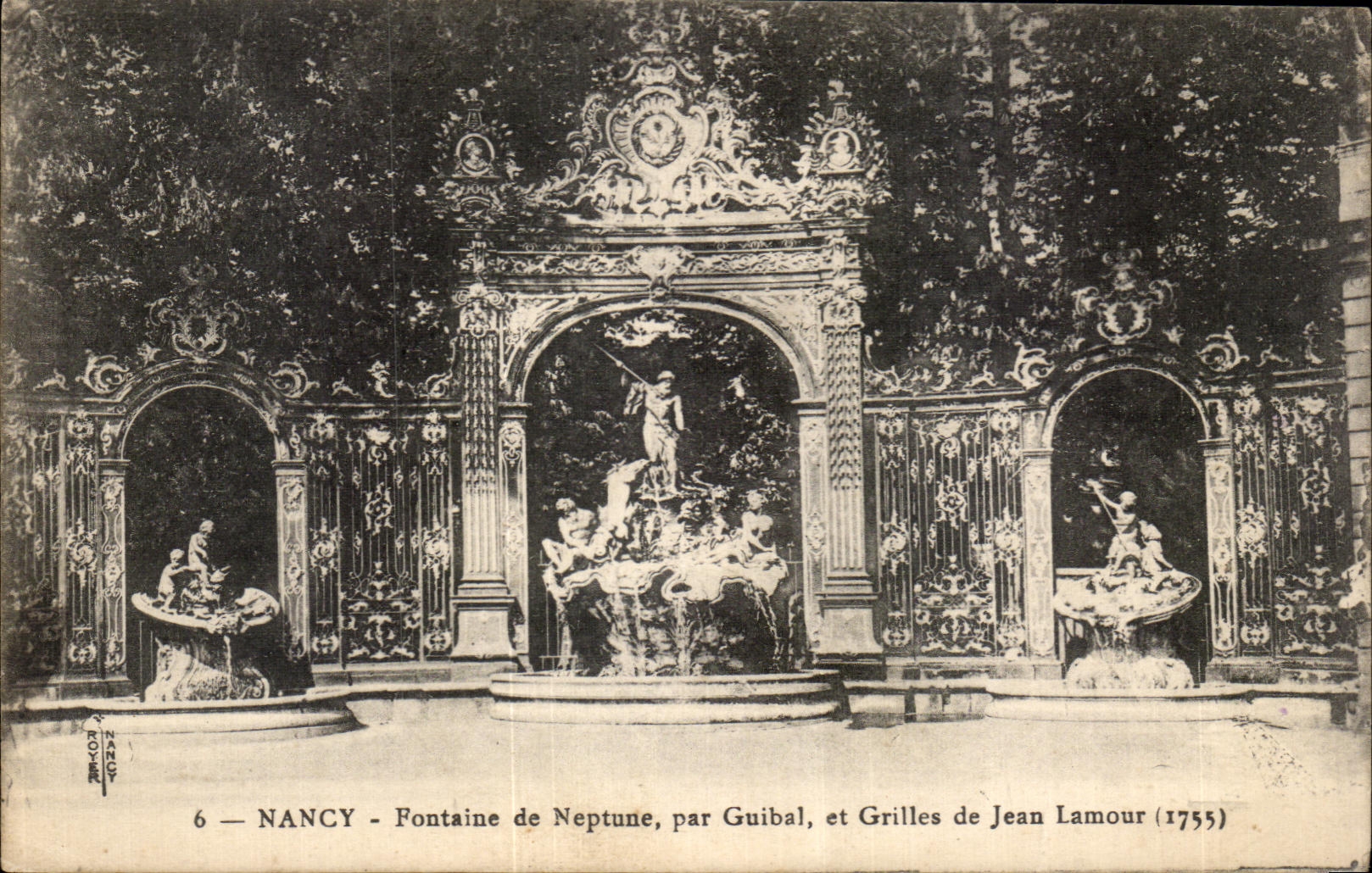CPA Nancy Fontaine de Neptune par Guibal et GRilles de Jean Lamour