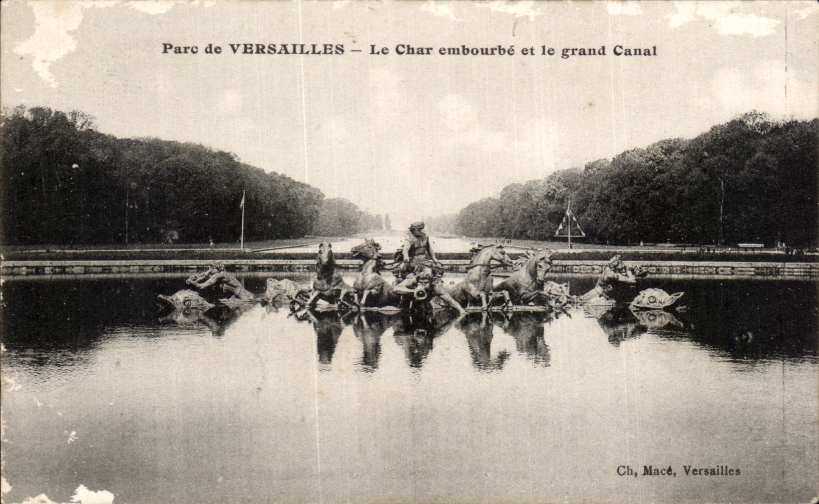 CPA Pare De Versailles Le Char Embourbe Et Le Grand Canal
