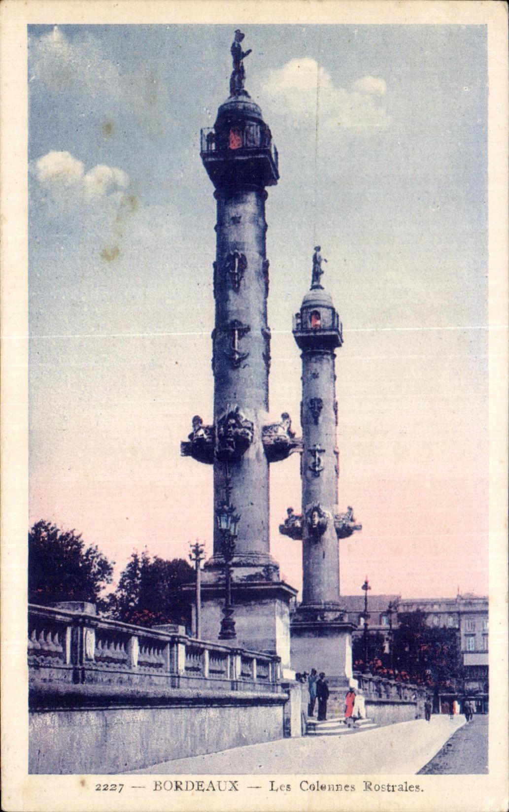CPA Bordeaux the Rostrales Columns