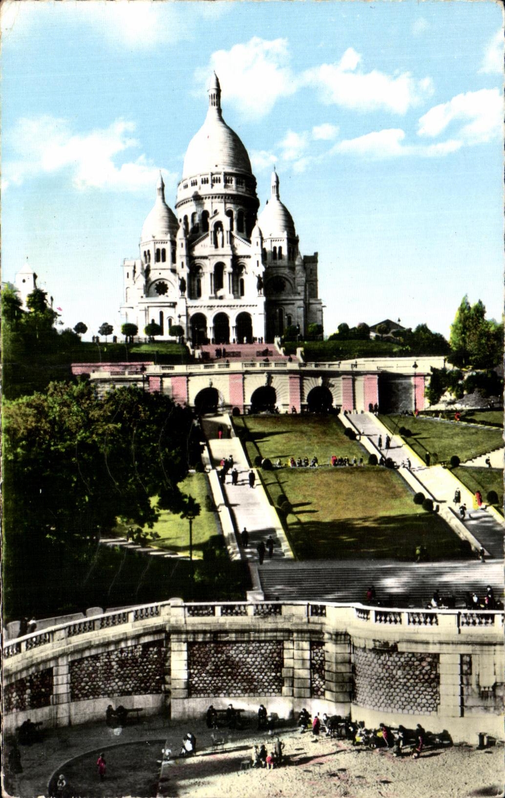 CPA Paris Le Sacre Coeur et le Square Saint Pierre Montmartre