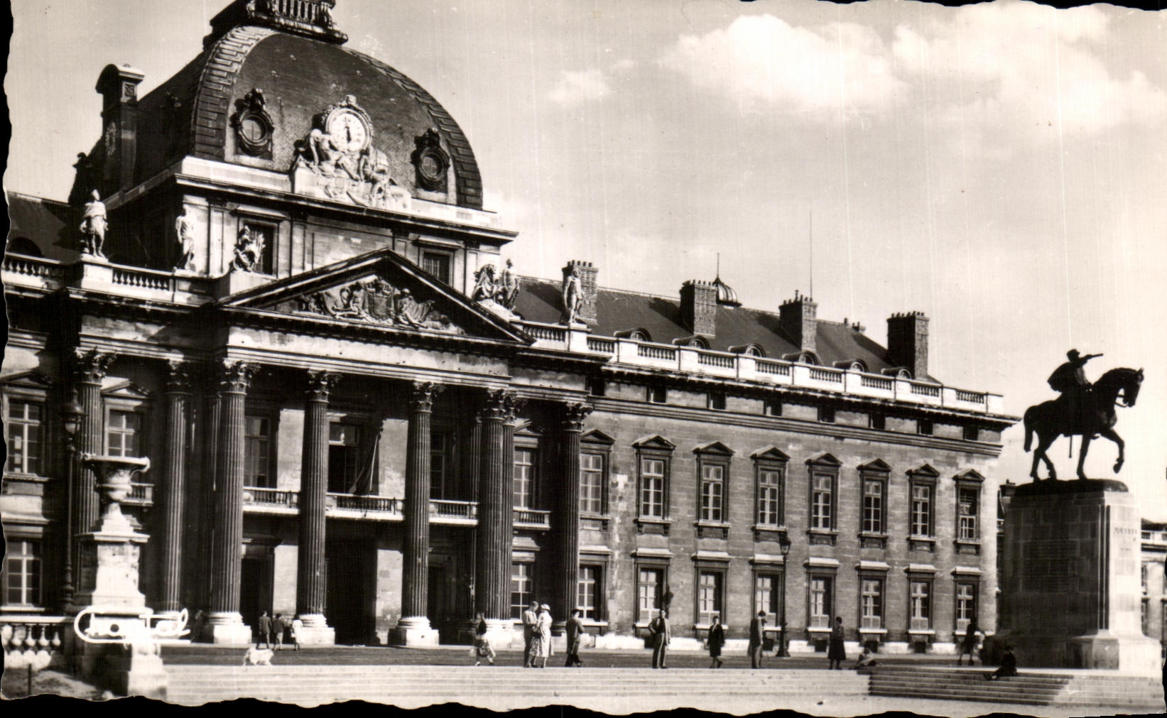 CPA Paris Ecole Militaire Militaria