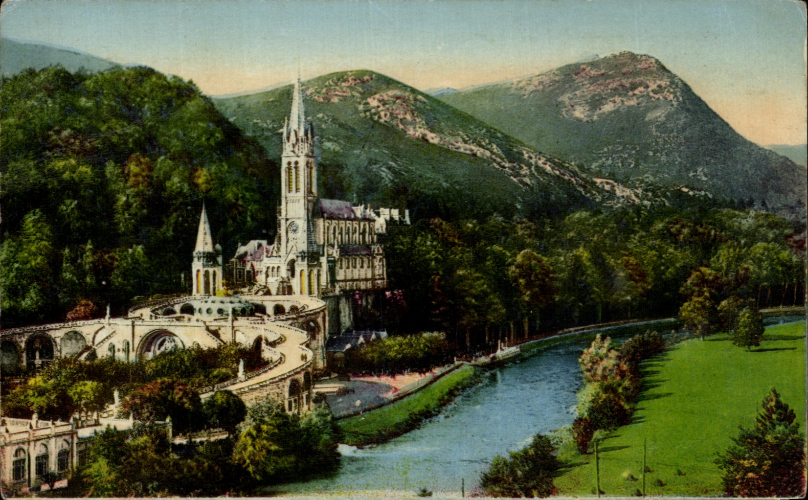 CPA Lourdes the Basilica and Gave