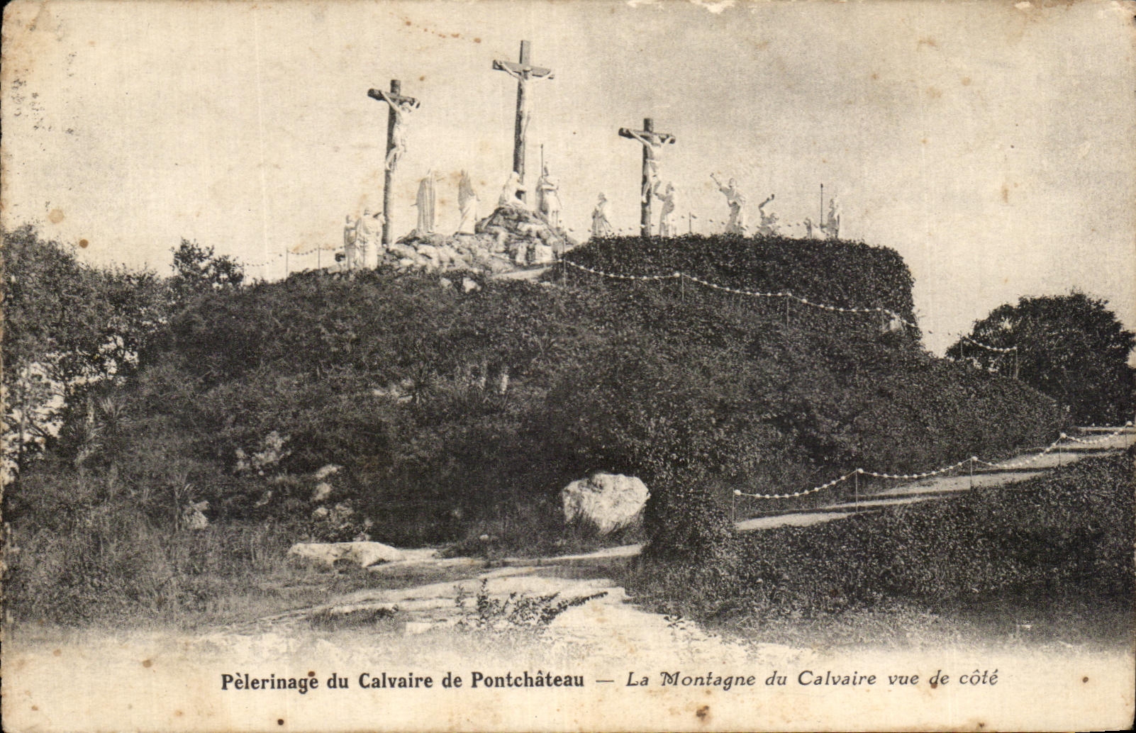 CPA Pelerinage du Calvaire de Pontchateau La Montagne du Calvaire Vue de Cote