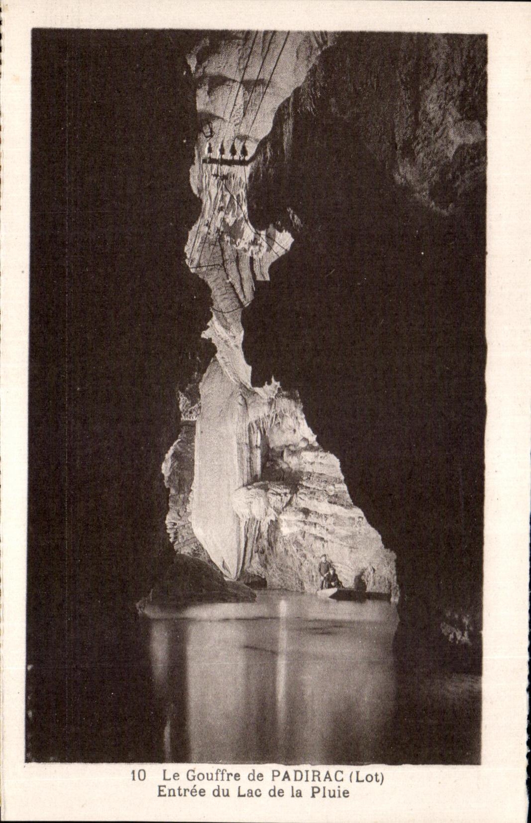 CPA Le Gouffre de Padirac (Lot) Entree du Lac de la Pluie