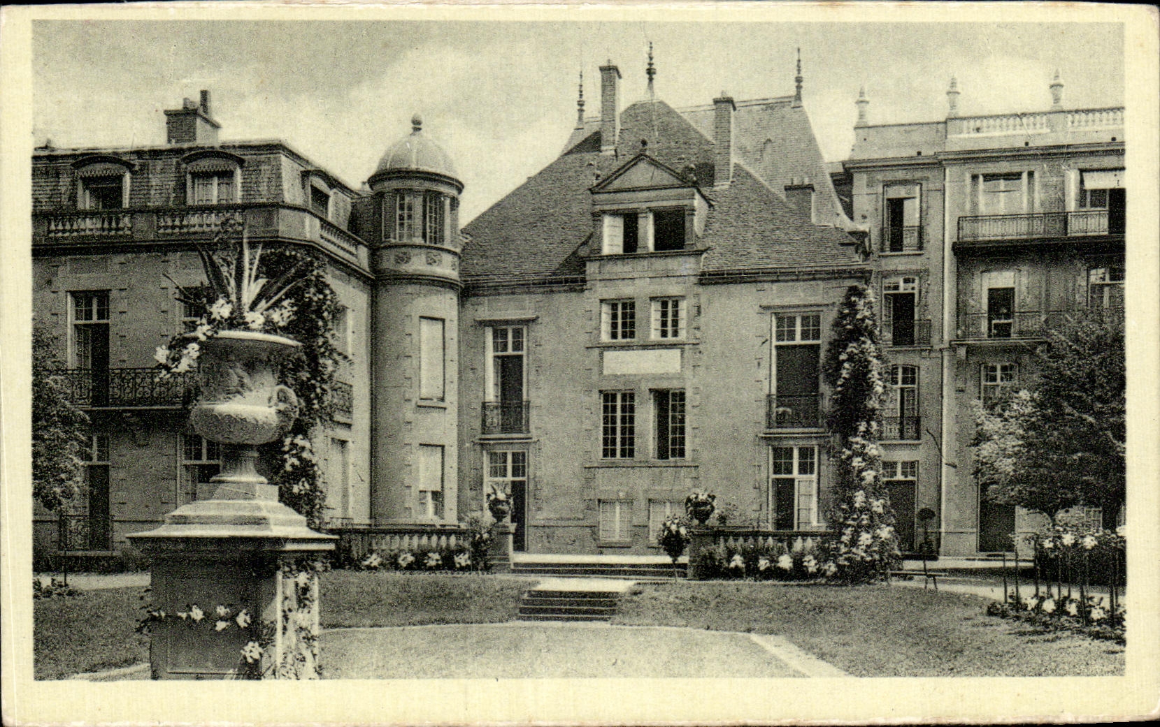 CPA Vichy Hotel Pavillon de Sevigne