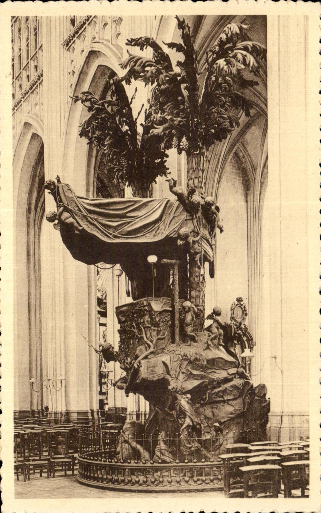 CPA Leuwen Church Saint Pierre Pulpit