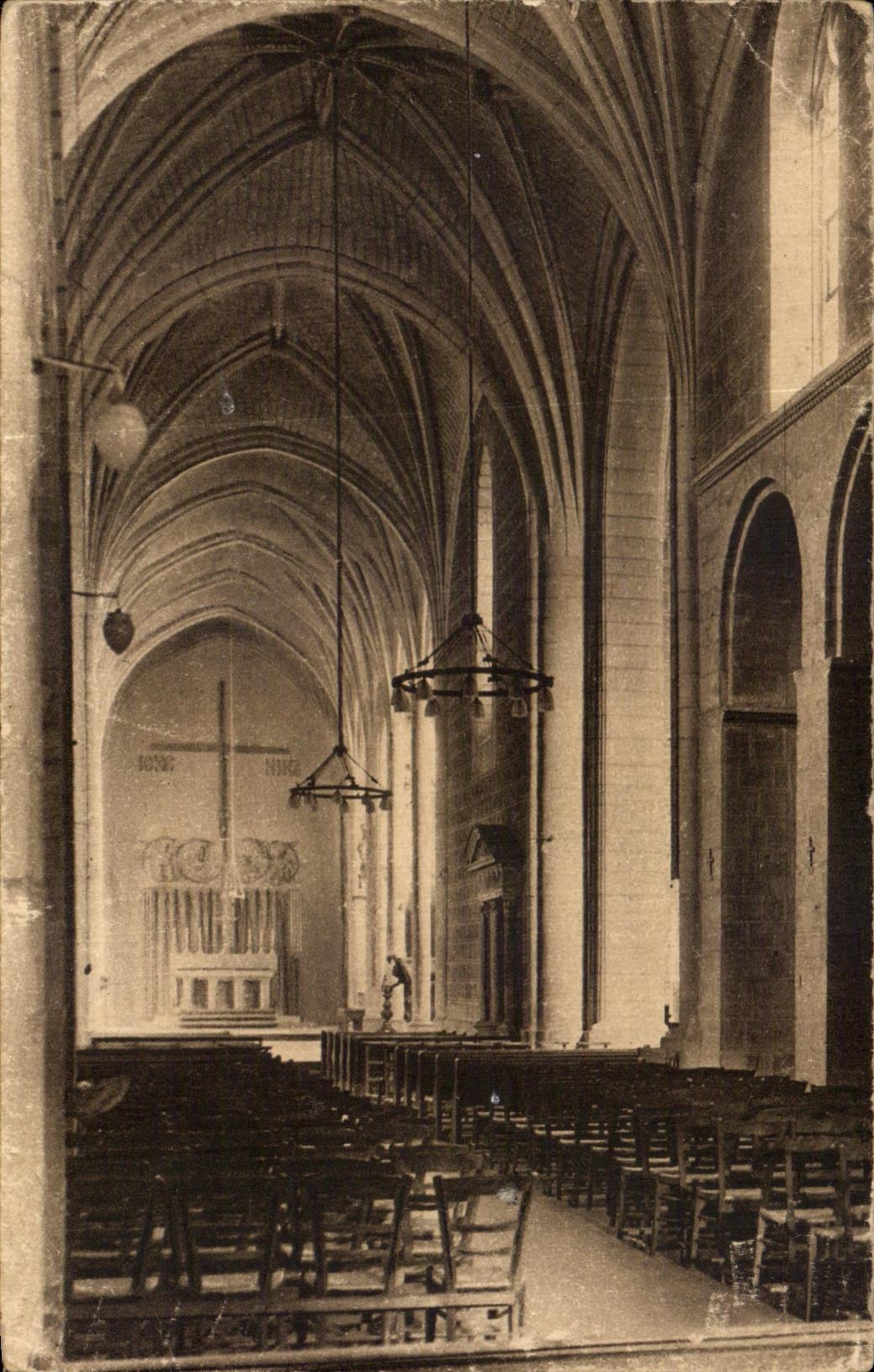 CPA Solesmes interior of Abbey church