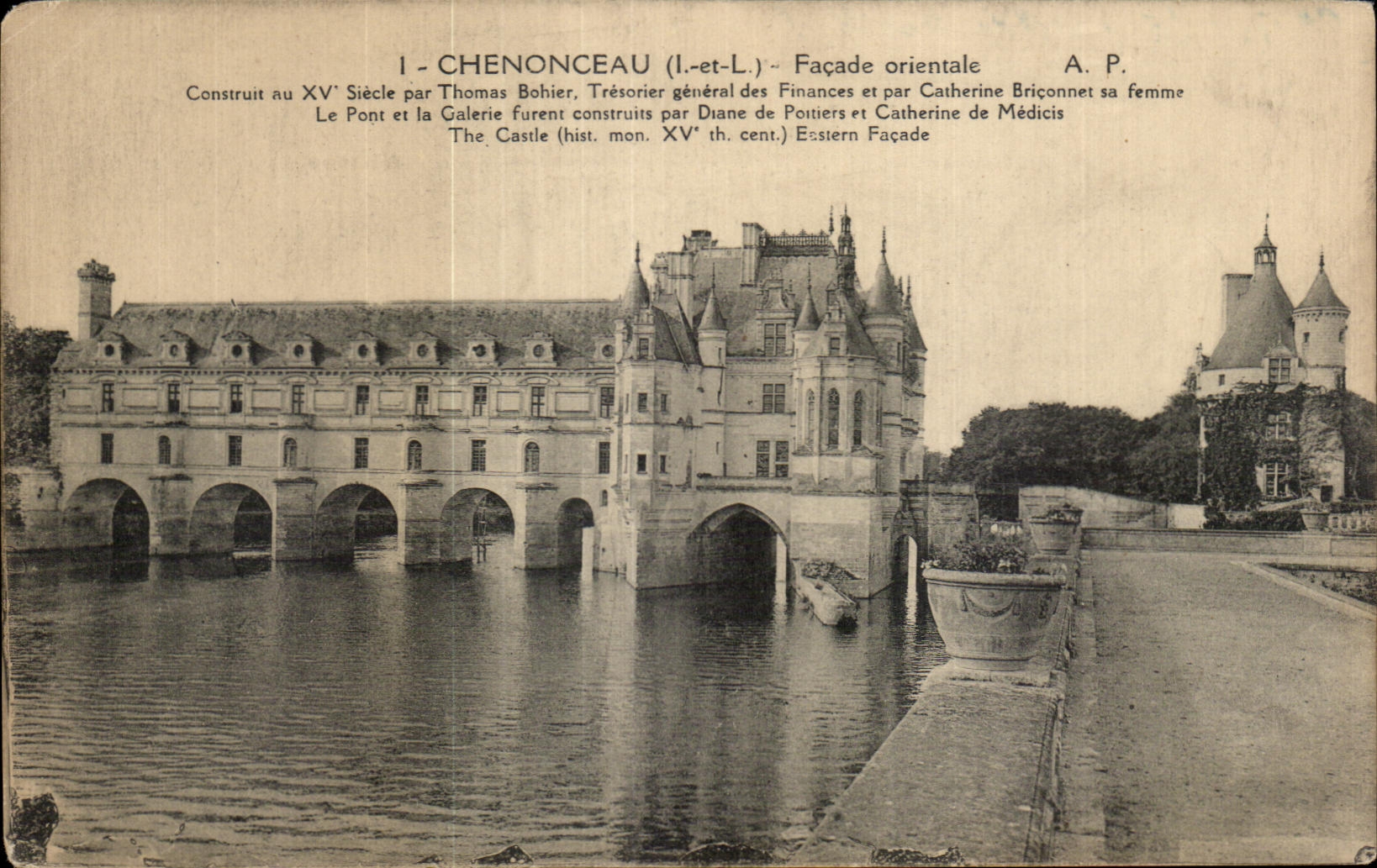 Ataque frontal del este de CPA Chenonceau
